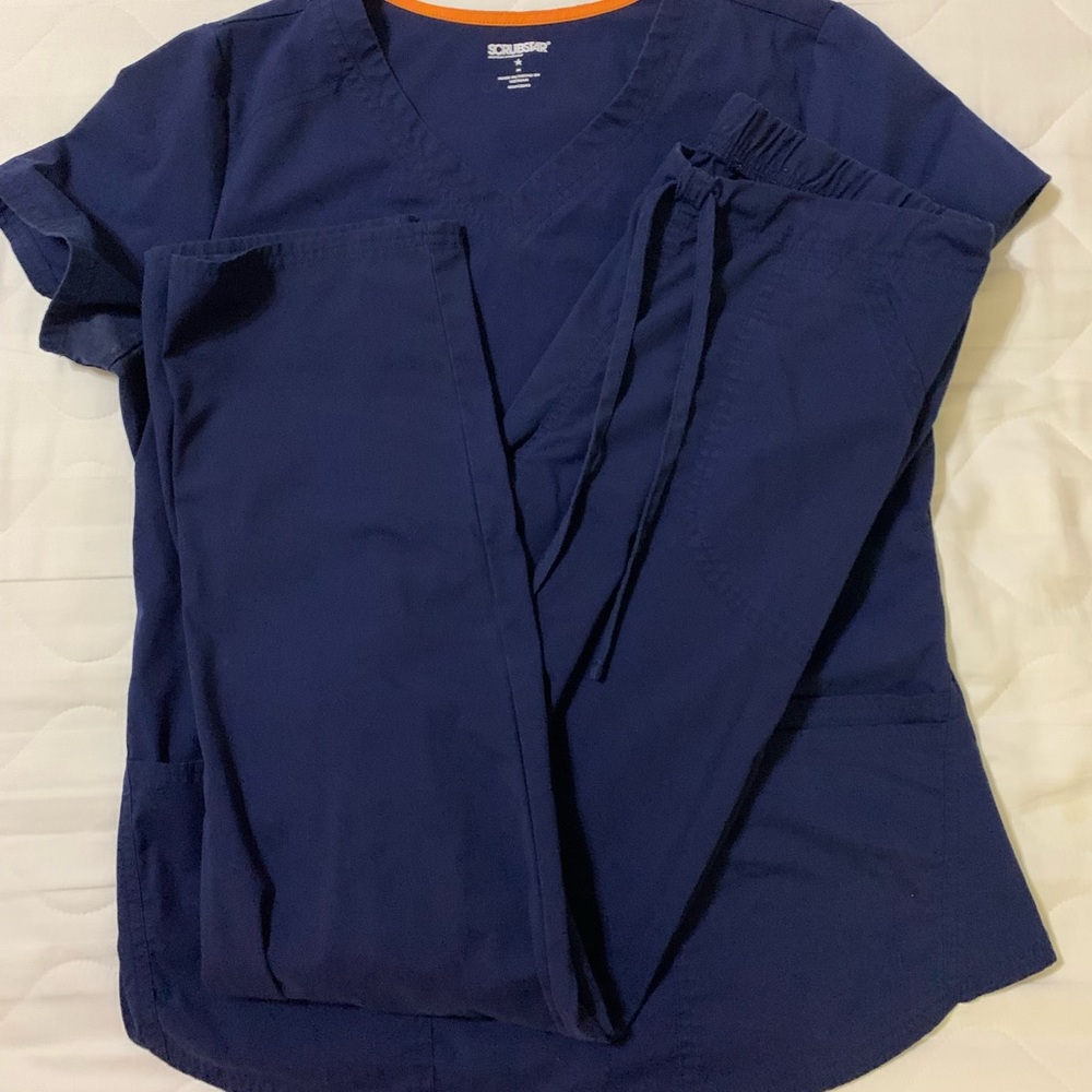 Scrub Set